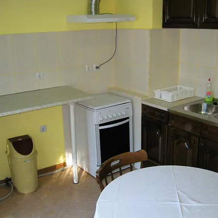 Apartment Aya